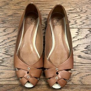 Lucky Brand Camel-Colored Flats. Size 8.